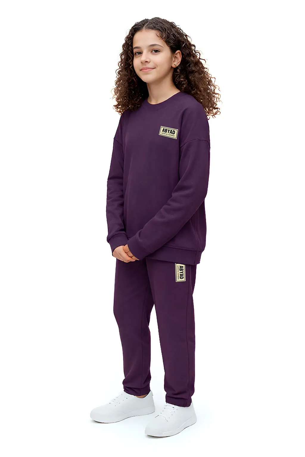 Plum Sweatshirt Girl Final